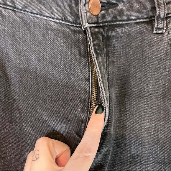 DL1961 Women's Straight Leg Jeans - Black - Picture 5 of 11